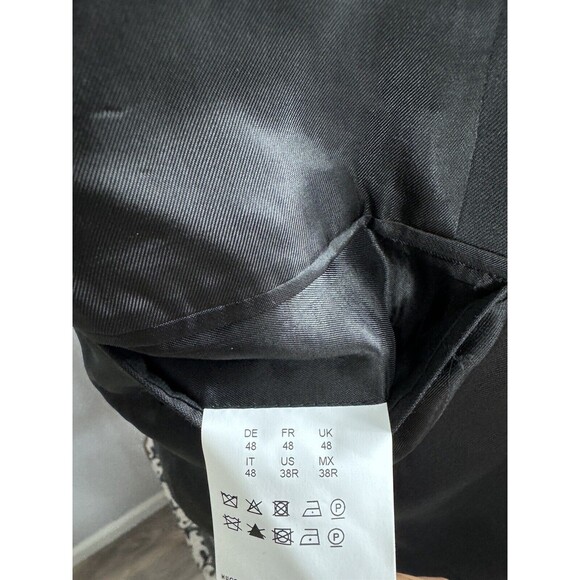 Hugo Boss Mens NWOT Black Italian Super 120’s Wool Blazer 38R MSRP $898 - Picture 15 of 16